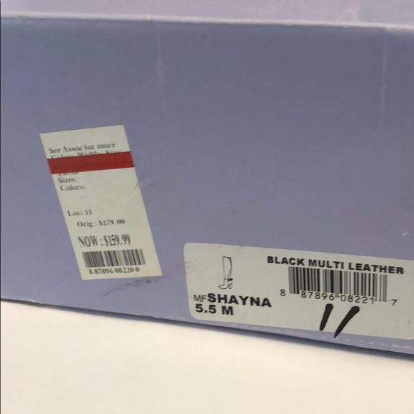 Leather boots - Picture 11 of 12